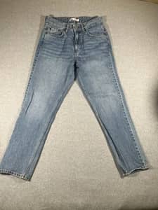 Zara Denimwear Jeans Womens US 30 Light Wash High Rise Straight Leg Mom Jean